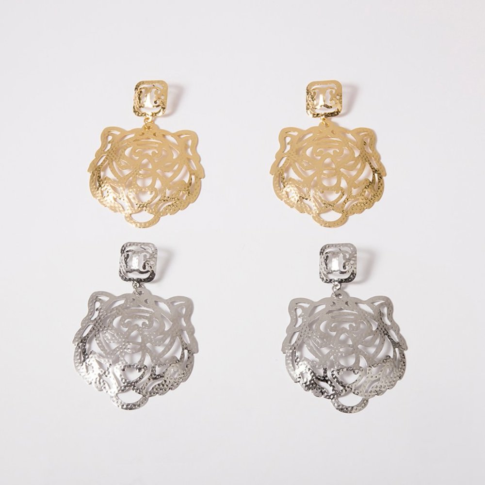 💕Last pair 🔥 Gold Tiger Earrings - Picture 5 of 7